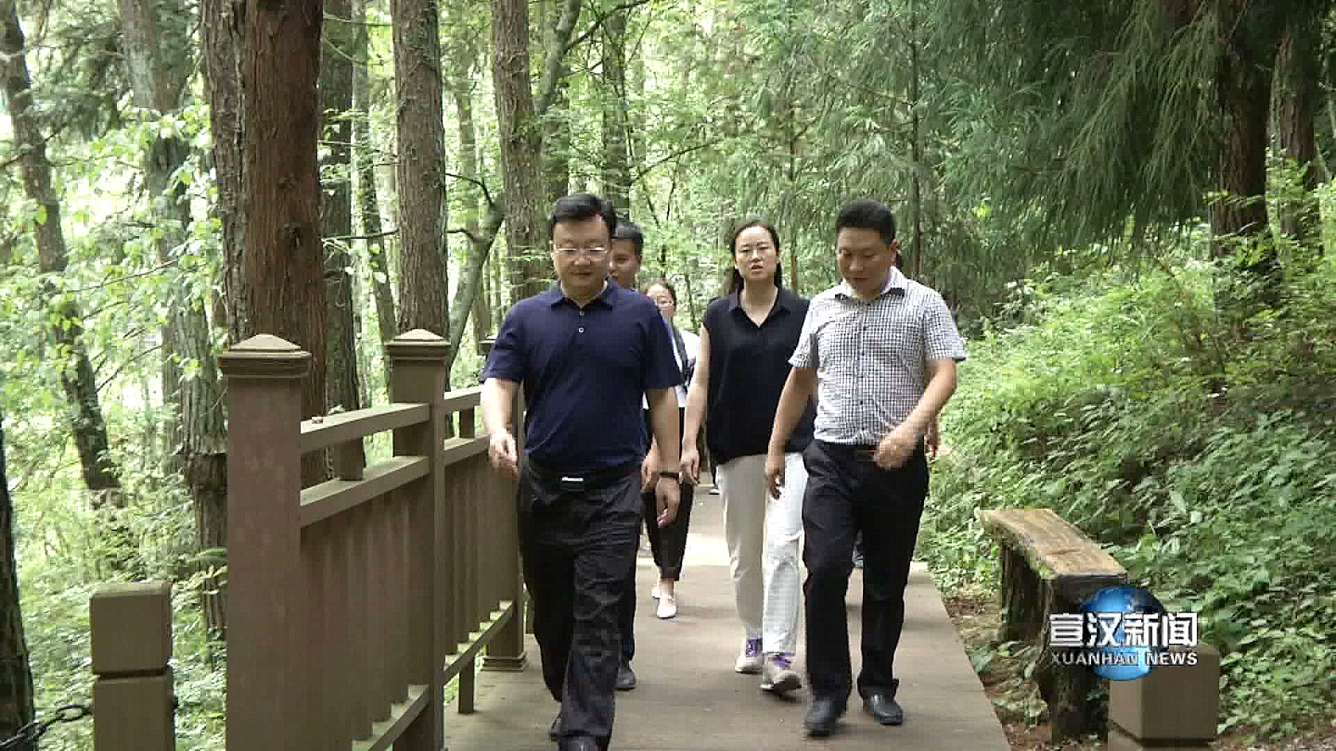 冯13.jpg